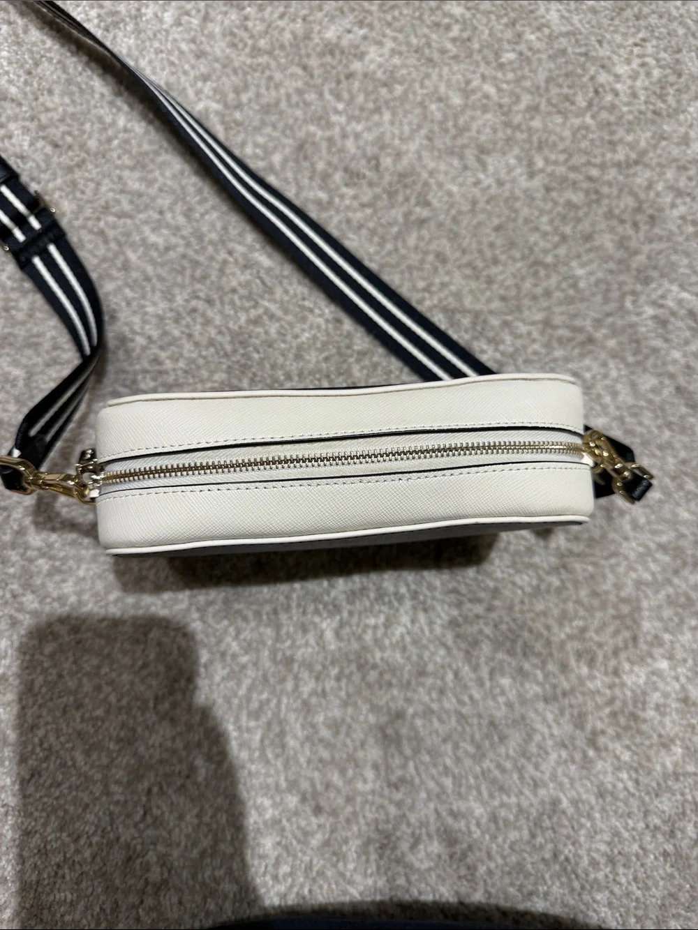 NWOT kate spade Black and cream Striped Strap Crossbody Camera Bag